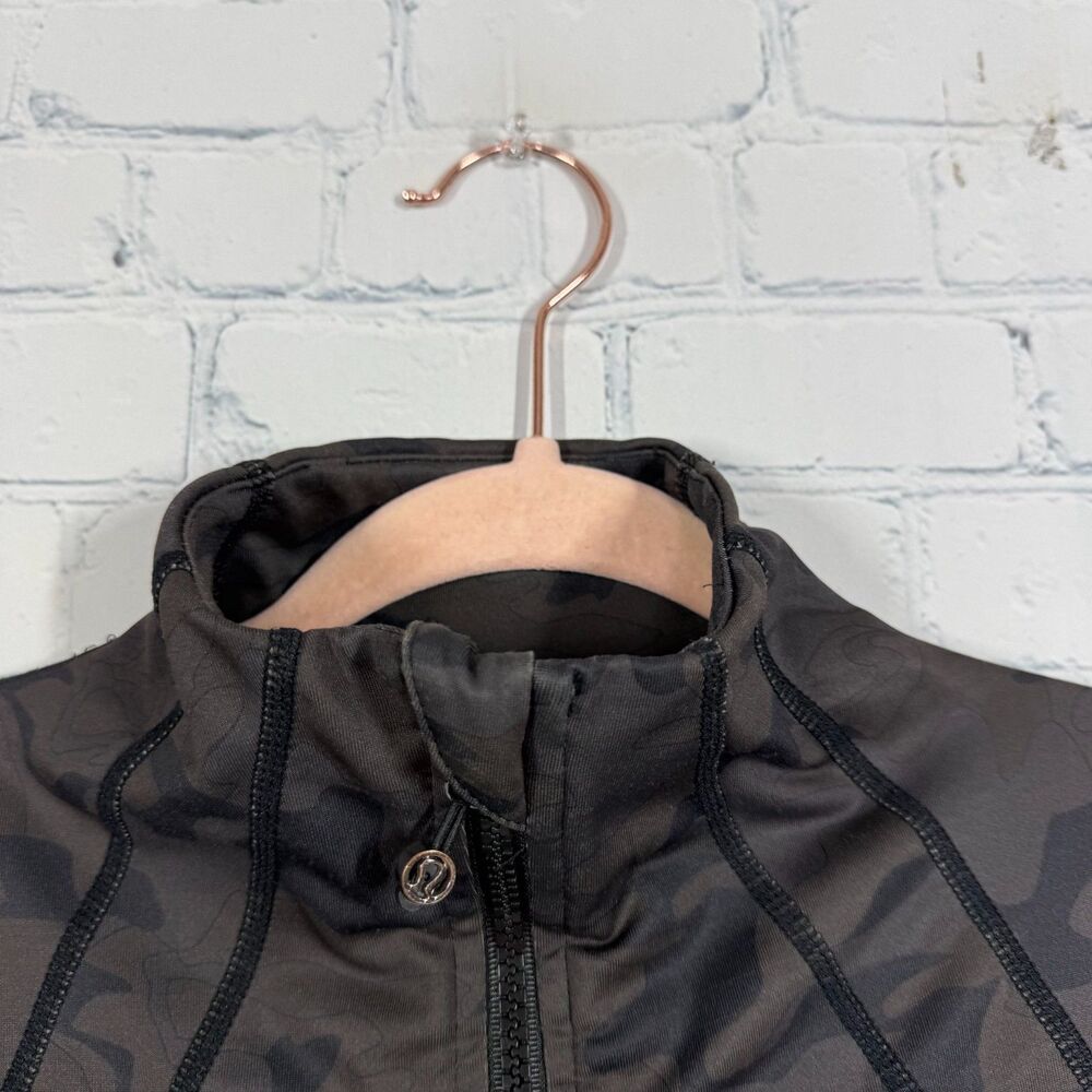 Lululemon Define Jacket Luon Heathered Women Size 10 Incognito Camo Mid Length - Picture 4 of 11